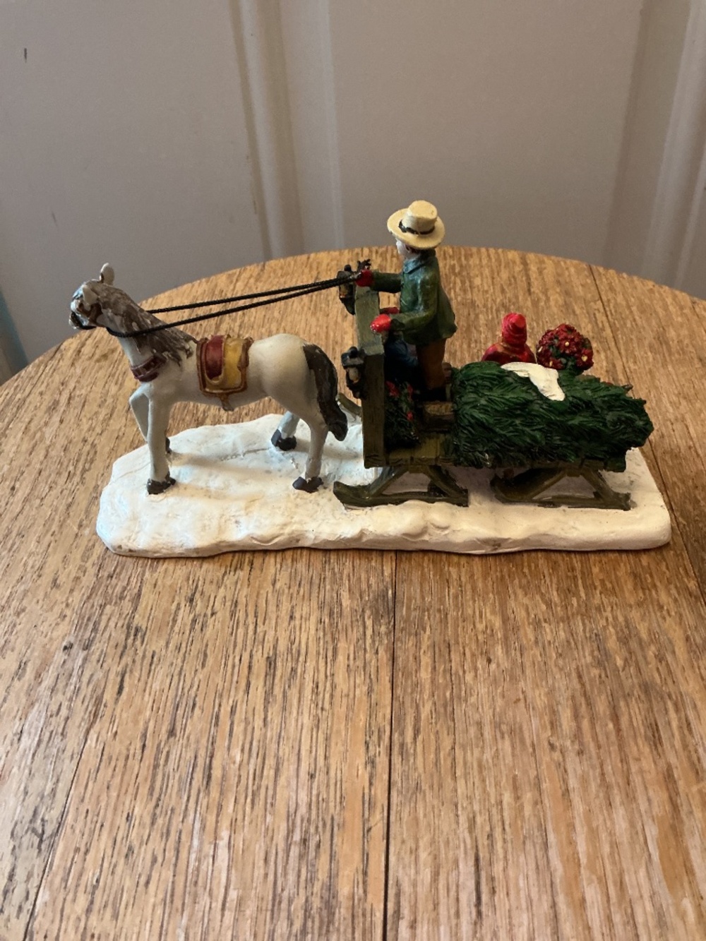 Home Accents Holiday Cantebury Lane Horse-Drawn Sleigh Village Collection - Picture 4 of 10